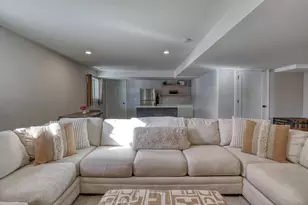 N56W24205 Simona Ct, Sussex, WI 53089 - Photo 39