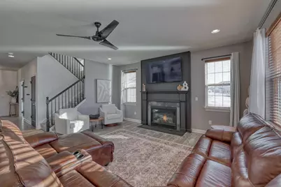 N56W24205  Simona Ct, Sussex, WI 53089 - Photo 5