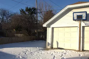 712 Wolff St, Racine, WI 53402 - Photo 5