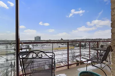 215 W Maple St #307, Milwaukee, WI 53204 - Photo 13