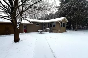 W1758 Spring Prairie Rd, Spring Prairie, WI 53105 - Photo 29