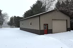 W1758 Spring Prairie Rd, Spring Prairie, WI 53105 - Photo 31