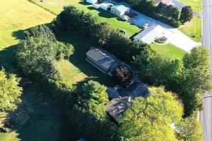 W1758 Spring Prairie Rd, Spring Prairie, WI 53105 - Photo 13