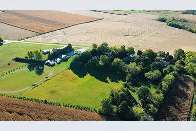 W1758  Spring Prairie Rd, Spring Prairie, WI 53105 - Photo 9