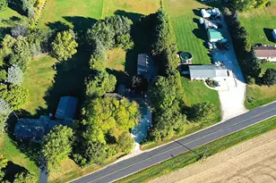 W1758 Spring Prairie Rd, Spring Prairie, WI 53105 - Photo 3