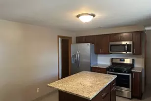 3432 87th St, Kenosha, WI 53142 - Photo 7