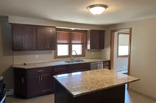 3432 87th St, Kenosha, WI 53142 - Photo 5