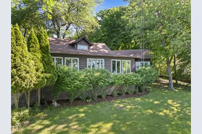 2304  North Shore Dr, Delavan, WI 53115 - Photo 113