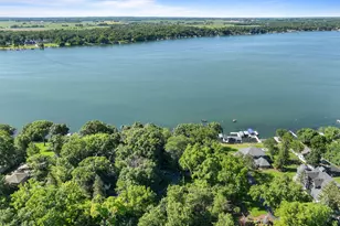 2304 N Shore Dr, Delavan, WI 53115 - Photo 117