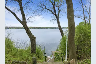 2304  North Shore Dr, Delavan, WI 53115 - Photo 89