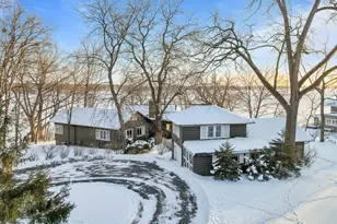 2304 N Shore Dr, Delavan, WI 53115 - Photo 99