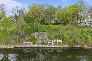2304 N Shore Dr, Delavan, WI 53115 - Photo 79