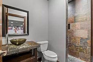 517 Oriole Ln, Howards Grove, WI 53083 - Photo 51