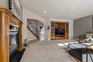 517 Oriole Ln, Howards Grove, WI 53083 - Photo 19