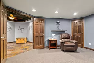 517 Oriole Ln, Howards Grove, WI 53083 - Photo 49