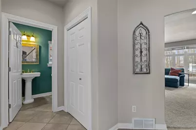 517  Oriole Ln, Howards Grove, WI 53083 - Photo 17