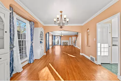 6321 W McKinley Ave, Wauwatosa, WI 53213 - Photo 7