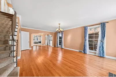 6321 W McKinley Ave, Wauwatosa, WI 53213 - Photo 3