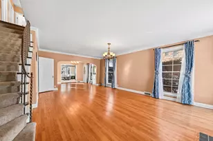 6321 W McKinley Ave, Wauwatosa, WI 53213 - Photo 3