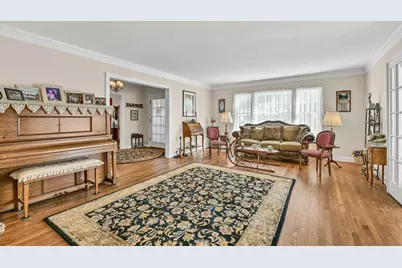 115  Park St, Walworth, WI 53184 - Photo 7