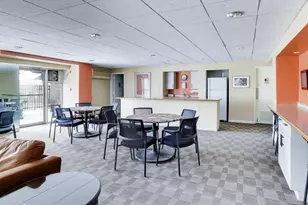 2525 S Shore Dr, Milwaukee, WI 53207 - Photo 25