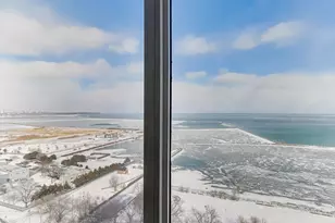 2525 S Shore Dr, Milwaukee, WI 53207 - Photo 5