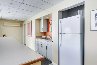 2525 S Shore Dr #20D, Milwaukee, WI 53207 - Photo 27