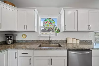 310  Phlilips Ave, Walworth, WI 53184 - Photo 13