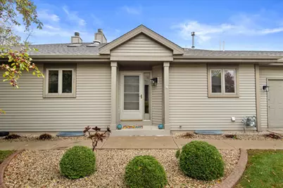 W175N8151  Robin Cir #1, Menomonee Falls, WI 53051 - Photo 47