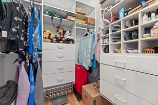 W175N8151 Robin Cir, Menomonee Falls, WI 53051 - Photo 23