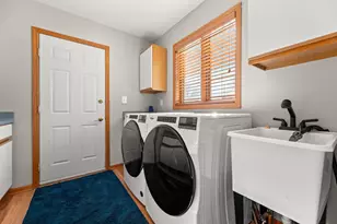 W175N8151 Robin Cir, Menomonee Falls, WI 53051 - Photo 29