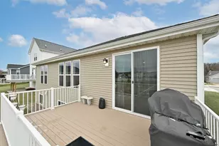 704 River Ridge Dr, Racine, WI 53185 - Photo 33