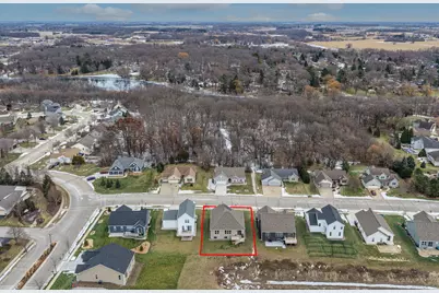 704  River Ridge Dr, Racine, WI 53185 - Photo 5