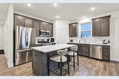 704  River Ridge Dr, Racine, WI 53185 - Photo 1