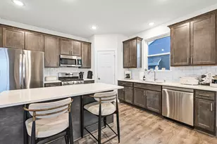 704 River Ridge Dr, Racine, WI 53185 - Photo 13