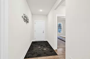 704 River Ridge Dr, Racine, WI 53185 - Photo 7