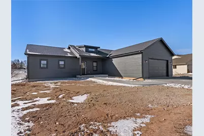 947  Berenschot Trl, Cedar Grove, WI 53013 - Photo 1