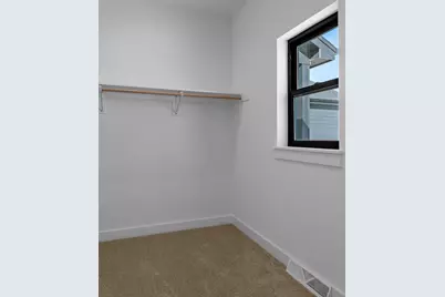 947  Berenschot Trl, Cedar Grove, WI 53013 - Photo 13