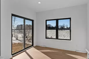 947 Berenschot Trail, Cedar Grove, WI 53013 - Photo 5