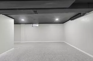 W133N8139 Danell Dr, Menomonee Falls, WI 53051 - Photo 25