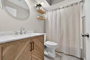 W133N8139 Danell Dr, Menomonee Falls, WI 53051 - Photo 17