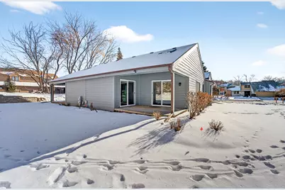 W133N8139  Danell Dr, Menomonee Falls, WI 53051 - Photo 31