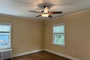 2227 E Woodstock Pl, Milwaukee, WI 53202 - Photo 9