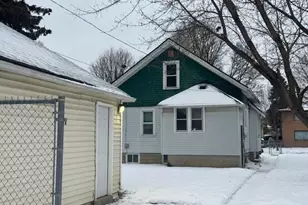 3035 N 47th St, Milwaukee, WI 53210 - Photo 3