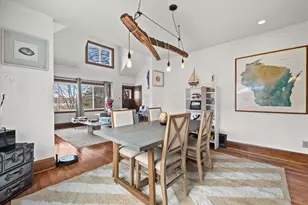 4418 N Bartlett Ave, Shorewood, WI 53211 - Photo 11