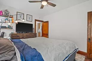 4418 N Bartlett Ave, Shorewood, WI 53211 - Photo 39