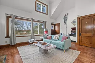 4418 N Bartlett Ave, Shorewood, WI 53211 - Photo 5