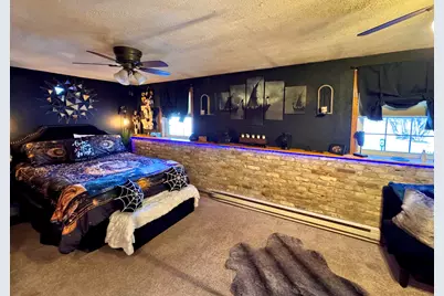 906  Villa Park Dr, West Bend, WI 53090 - Photo 19