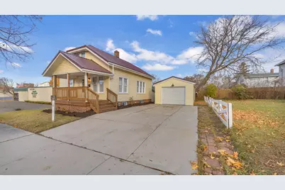 715 N 14th St, Sheboygan, WI 53081 - Photo 21