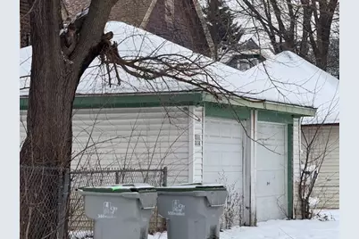 2802 N 47th St #2804, Milwaukee, WI 53210 - Photo 3